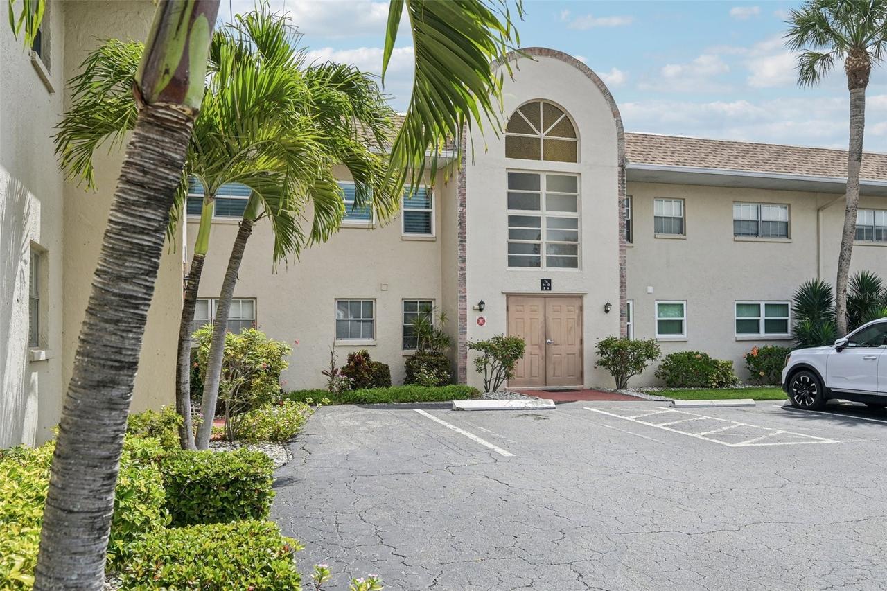 2727 75th St. #7A14, Bradenton, FL 34209