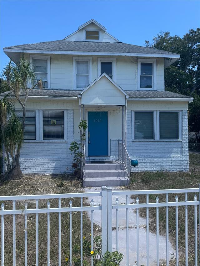 1015 12th St., Bradenton, FL 34205