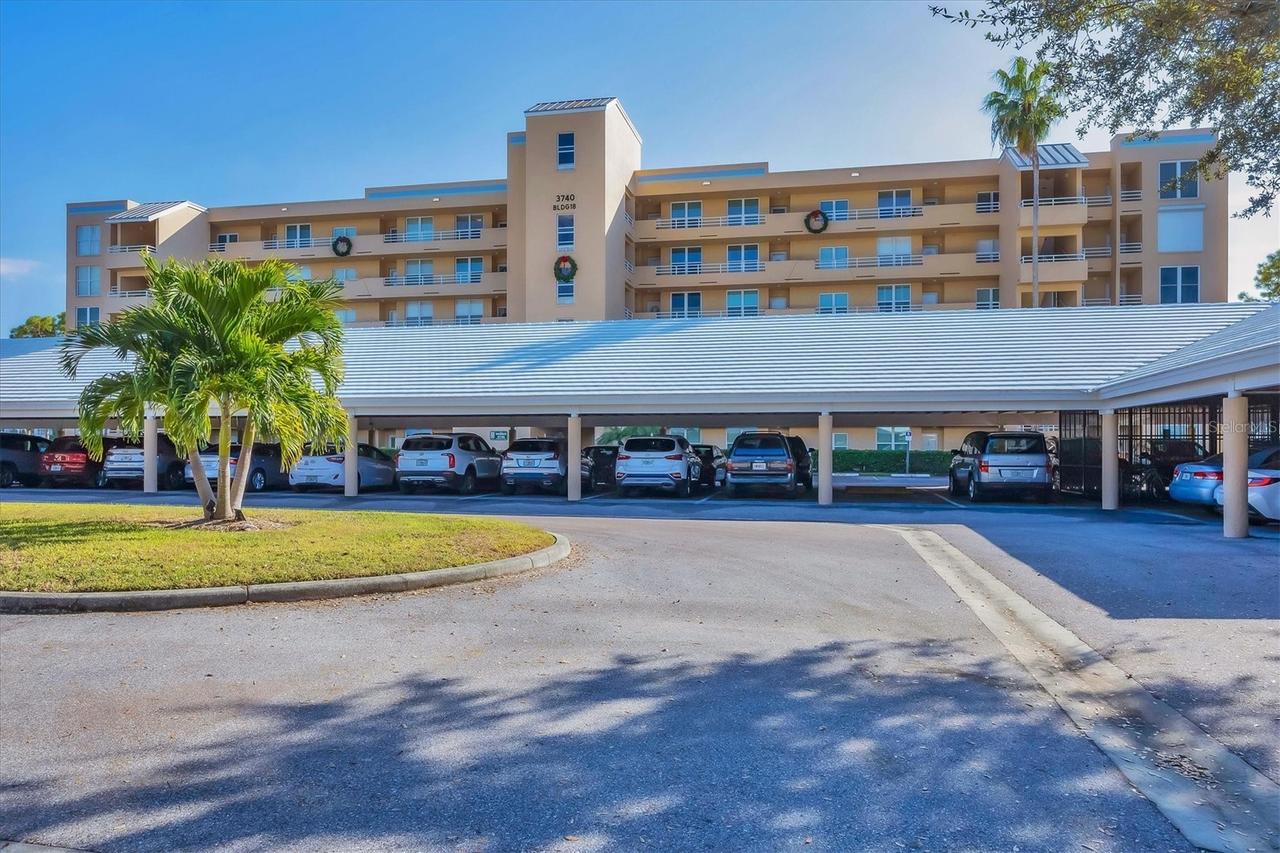 3740 Pinebrook Cir. #604, Bradenton, FL 34209