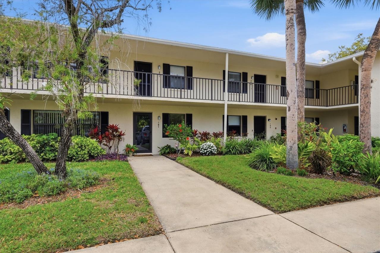 7130 Fairway Bend Ln. #291, Sarasota, FL 34243