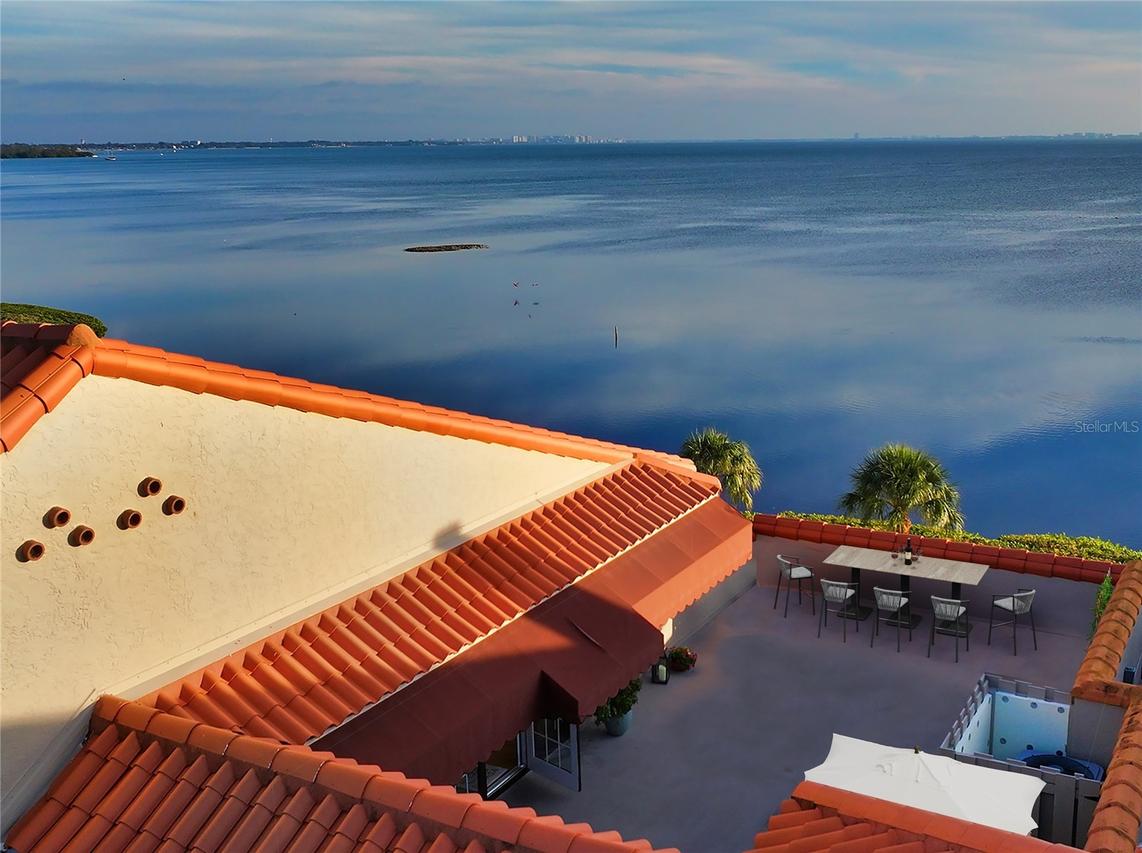 4557 Bay Club Dr., Bradenton, FL 34210