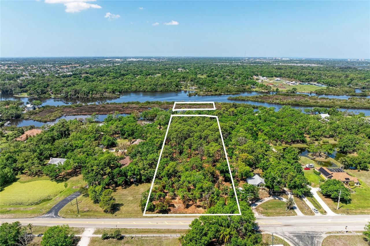 3612 57th St., Bradenton, FL 34208