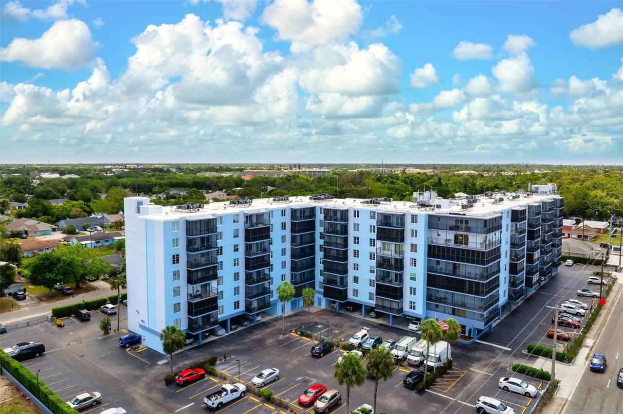 2901 26th St. #303, Bradenton, FL 34205