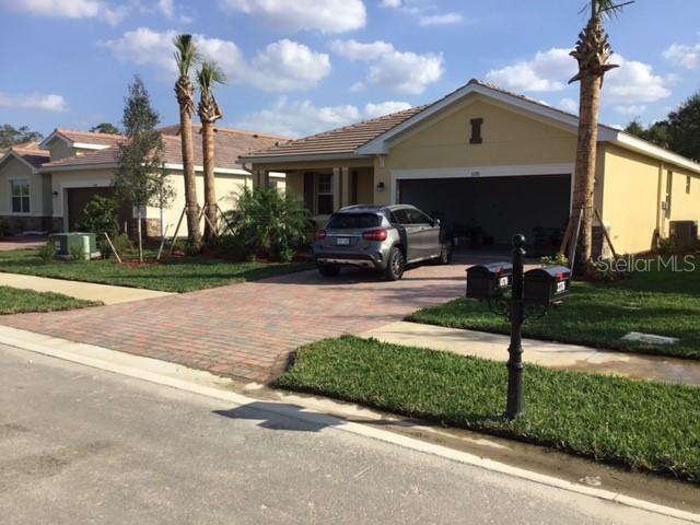 3370 Weston Manor Dr., Alva, FL 33920