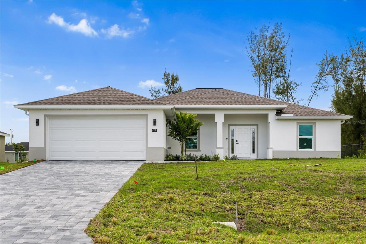 2210 NW 2nd Ave., Cape Coral, FL 33993