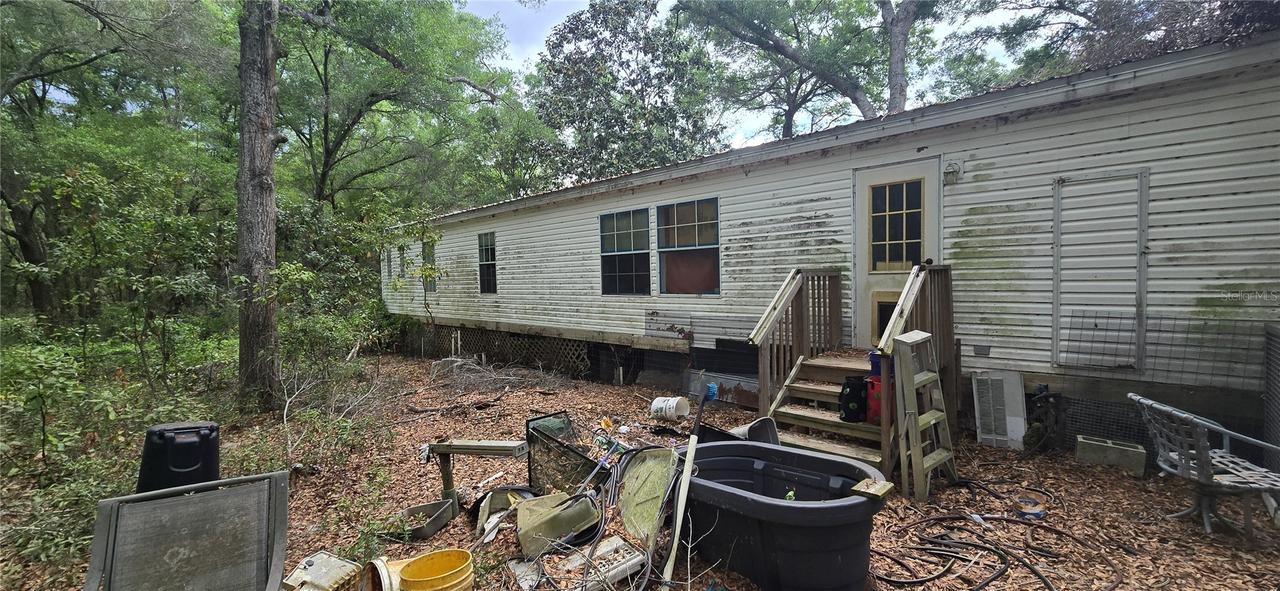 1329 NW 18th Way, Bell, FL 32619