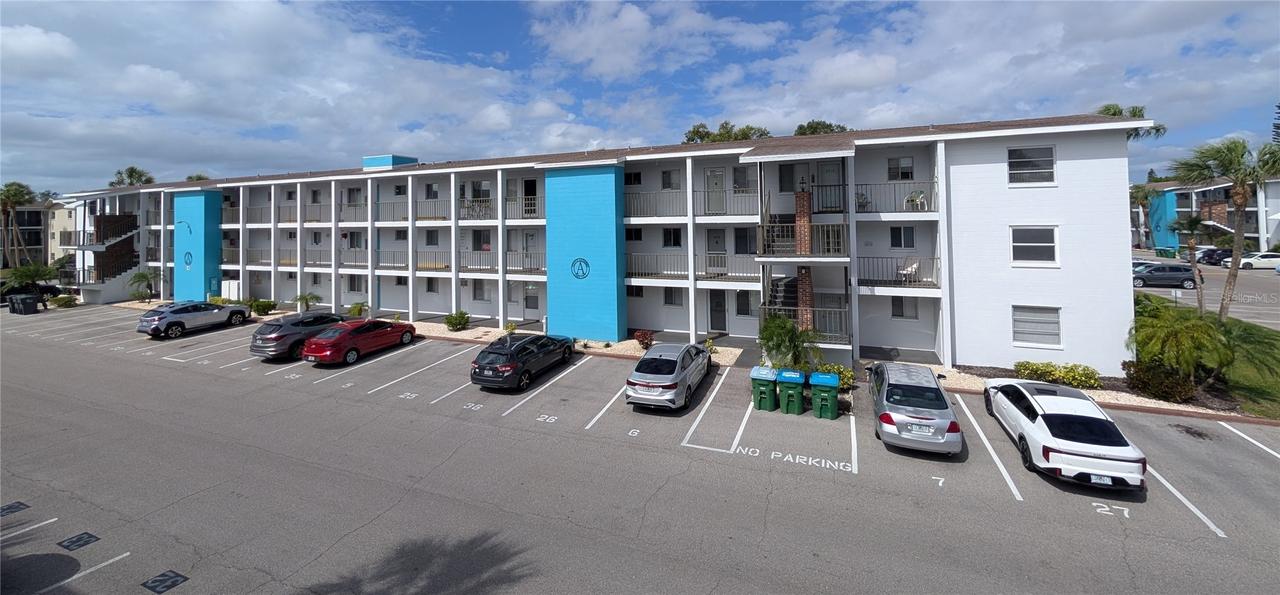 5896 Garden Ln. #A27, Bradenton, FL 34207