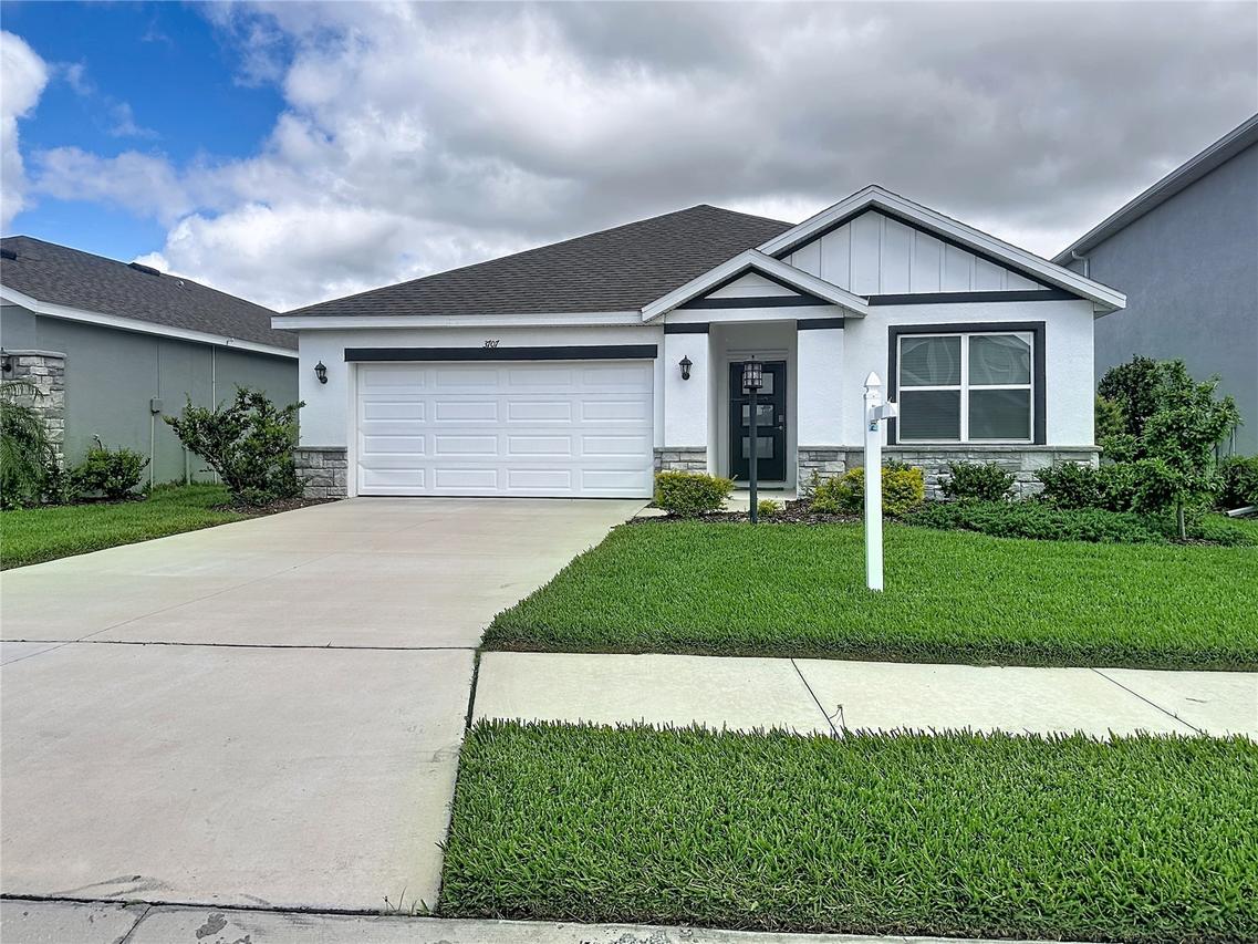 3707 Hatchery Way, Bradenton, FL 34211