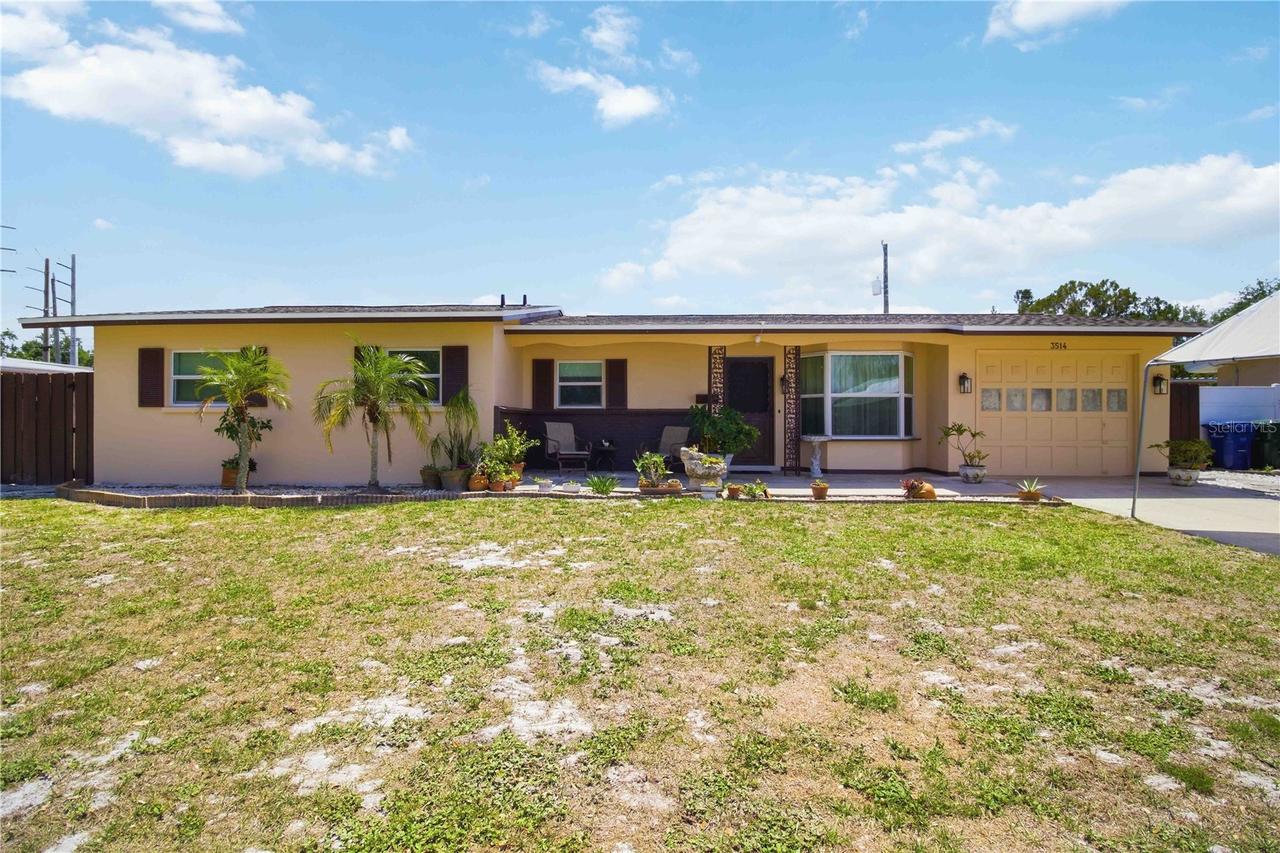 3514 24th Pkwy., Sarasota, FL 34235