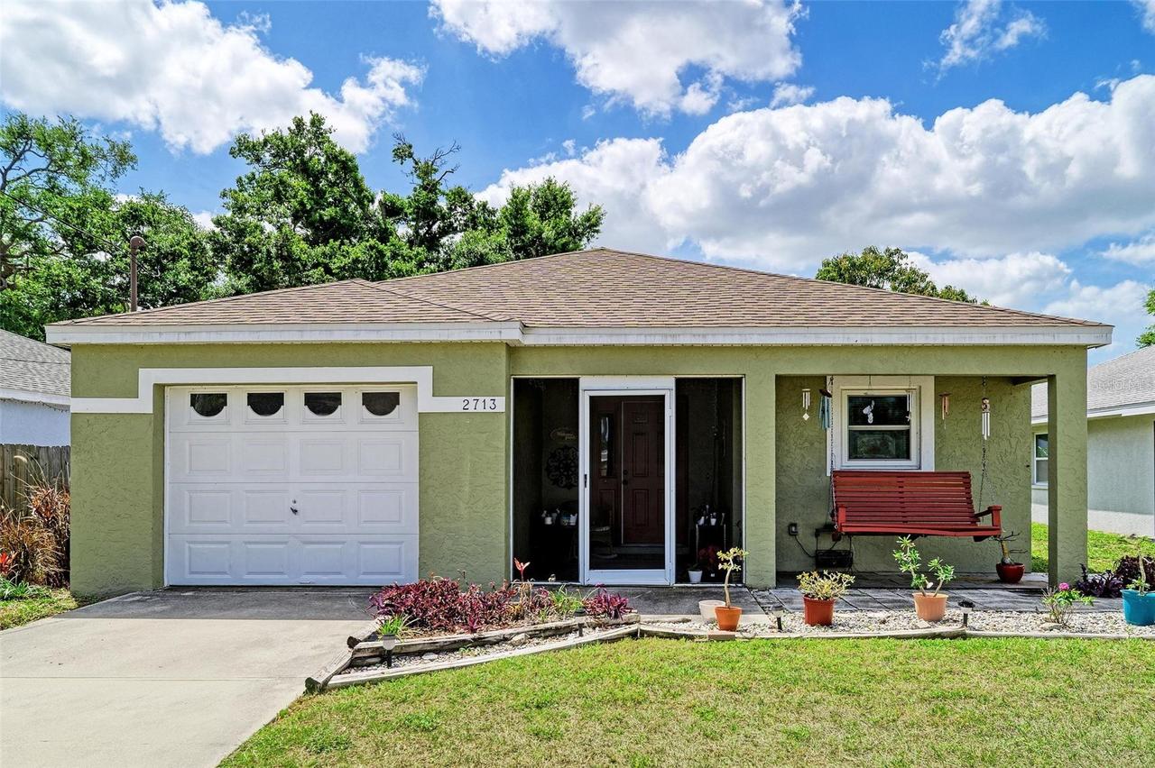 2713 11th Ave., Bradenton, FL 34205