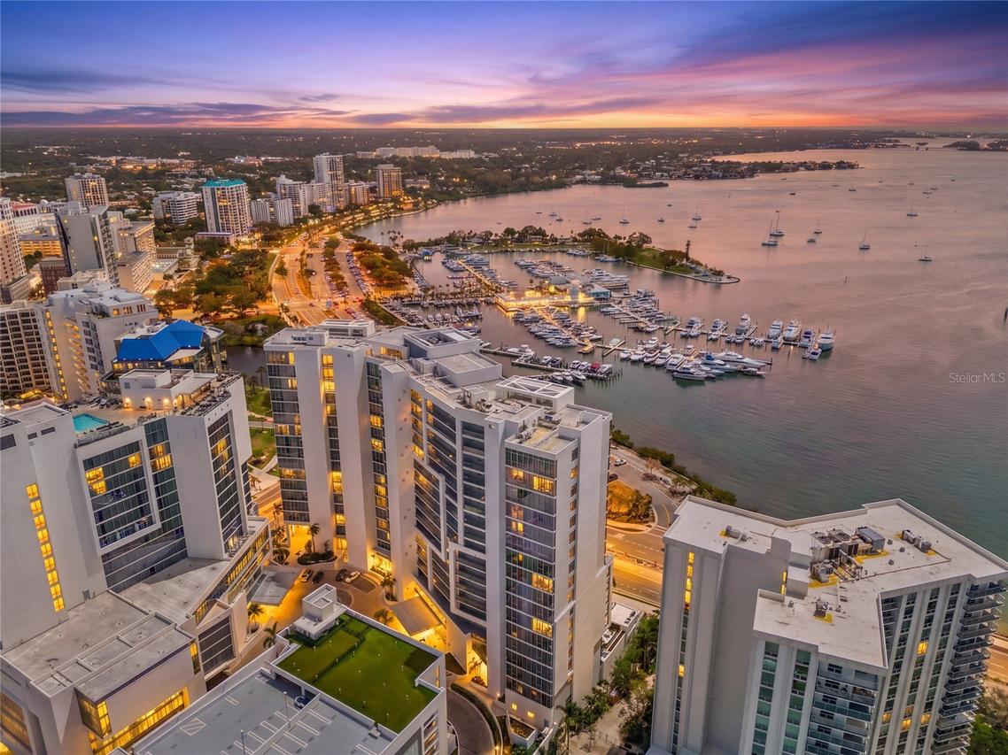 1155 N Gulfstream Ave. #306, Sarasota, FL 34236