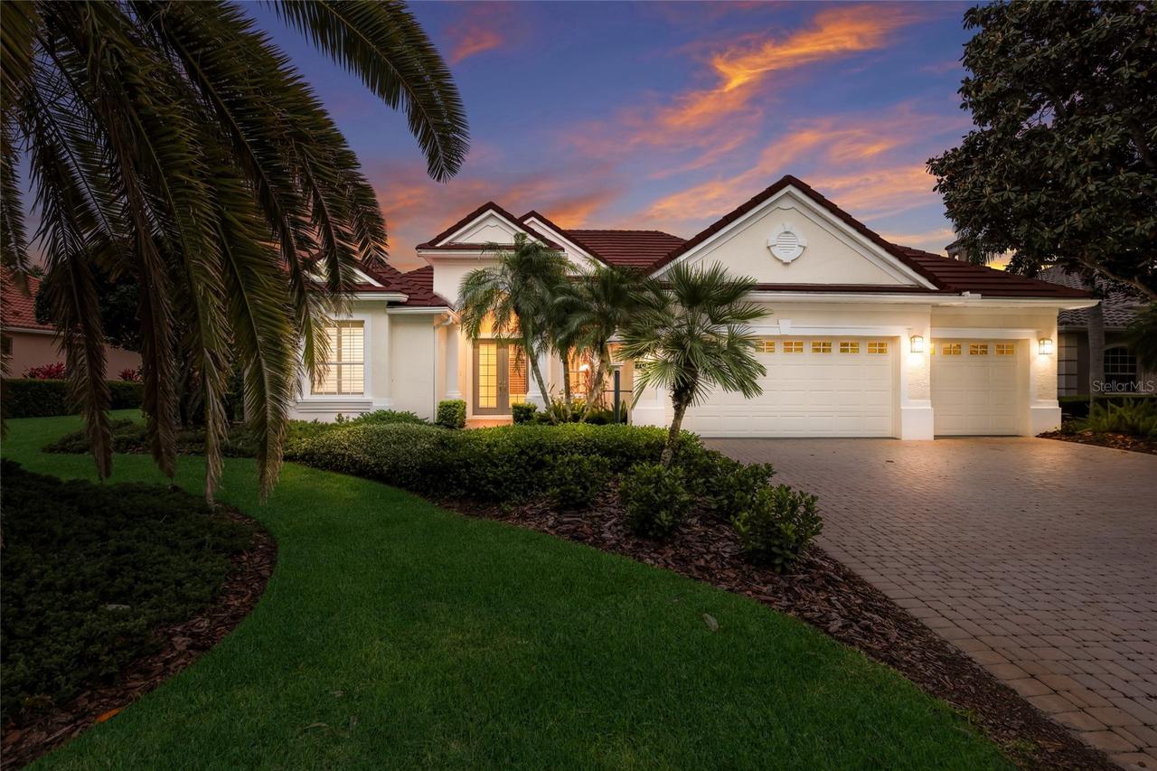 7062 Twin Hills Ter., Lakewood Ranch, FL 34202