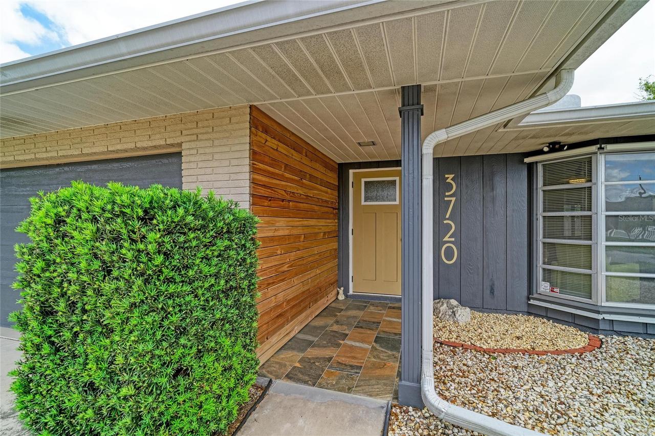 3720 Allenwood St., Sarasota, FL 34232