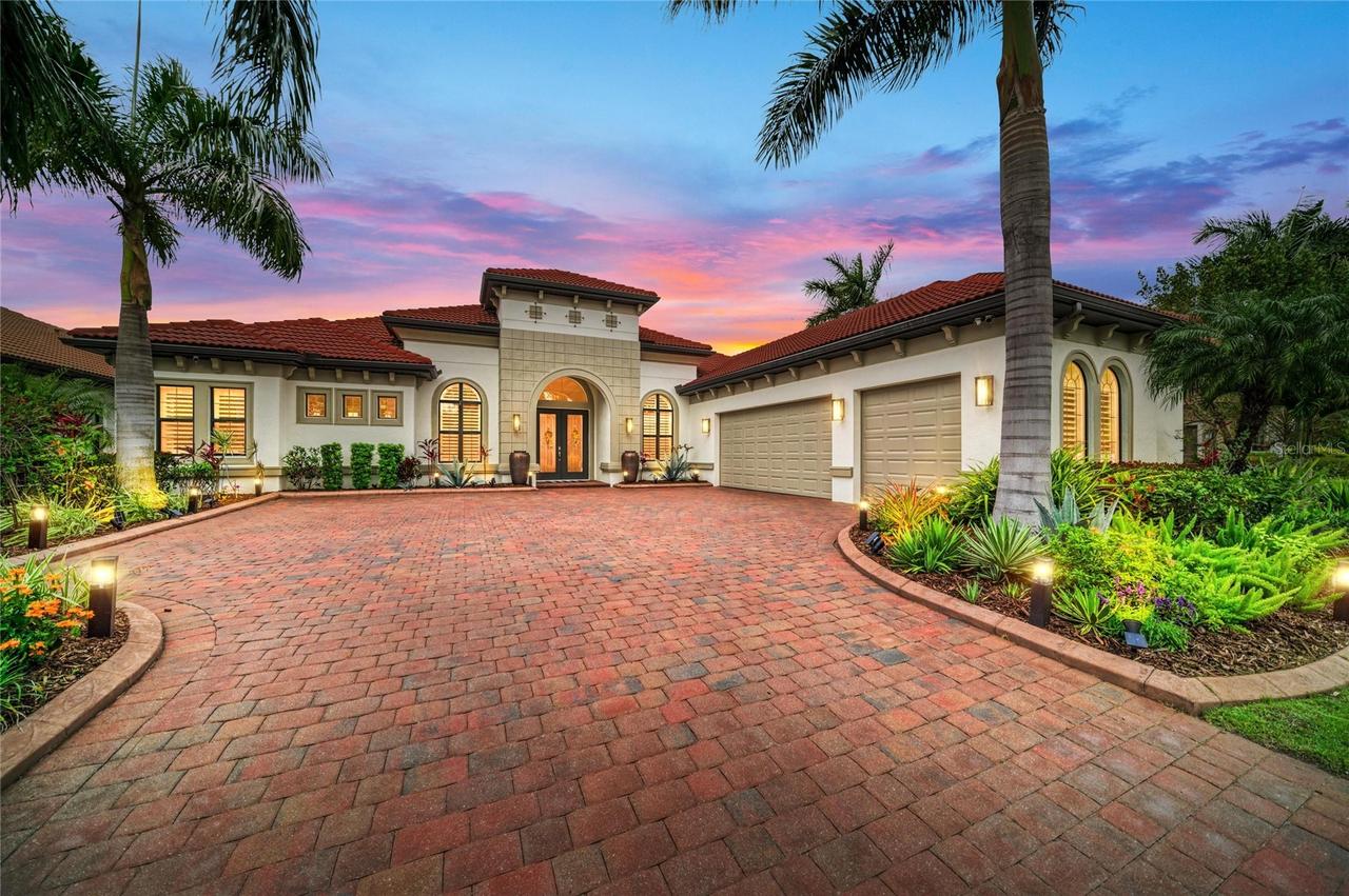 296 Maraviya Blvd., Nokomis, FL 34275