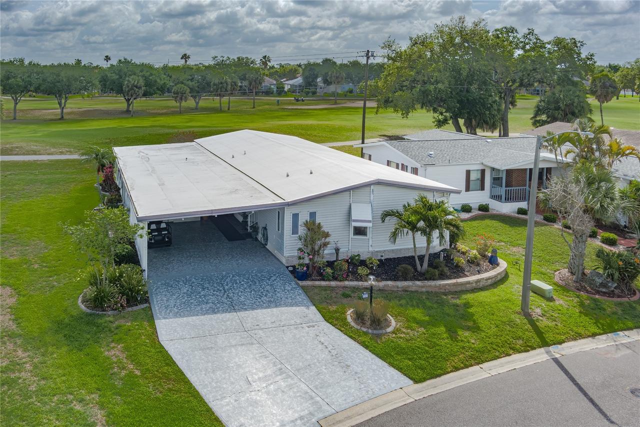 8520 Countess Avenue Cir., Palmetto, FL 34221