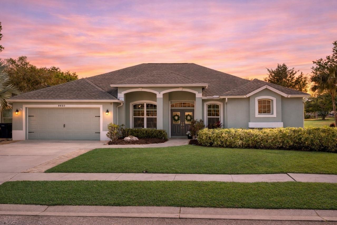 9937 Laurel Valley Avenue Cir., Bradenton, FL 34202