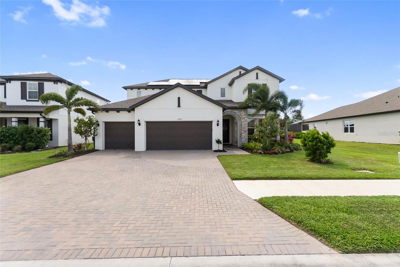 12725 Lateral Root Dr., Sarasota, FL 34238