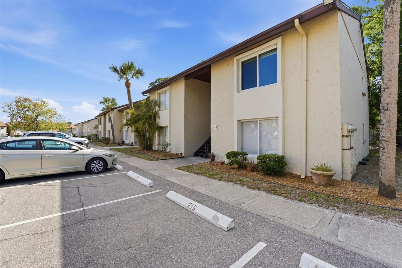 2613 Pine Lake Ter. #D, Sarasota, FL 34237