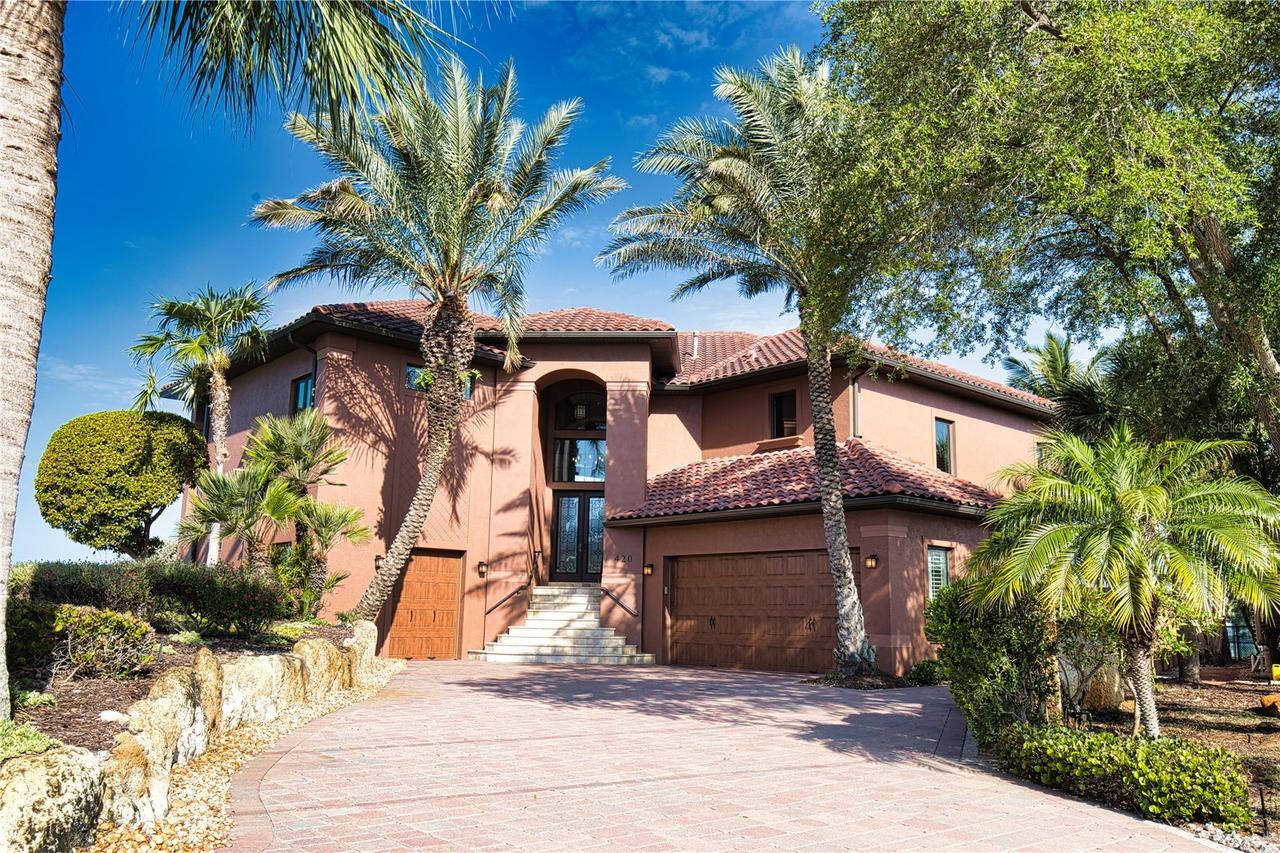 420 Palmetto Crescent, Nokomis, FL 34275