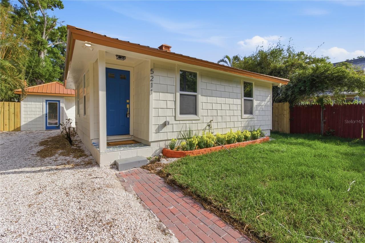 5211 25th Ave., Gulfport, FL 33707