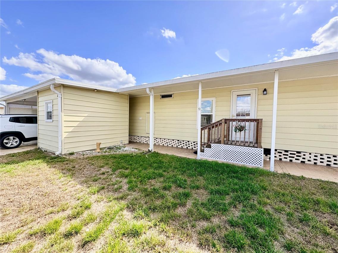 3170 Running Deer Dr., North Fort Myers, FL 33917