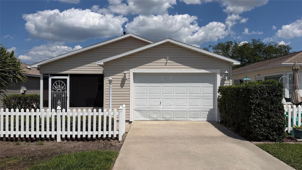 17437 SE 82nd Albemarle Ave., The Villages, FL 32162