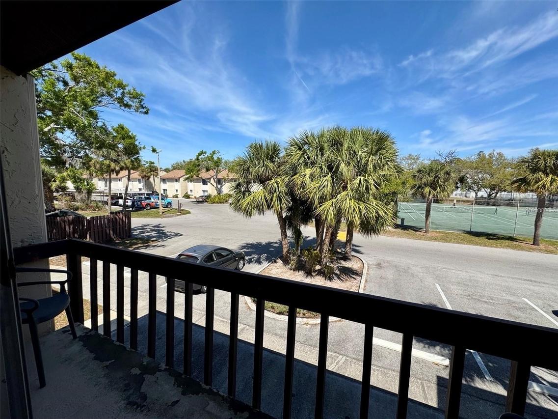 2632 Hidden Lake Dr. #E, Sarasota, FL 34237