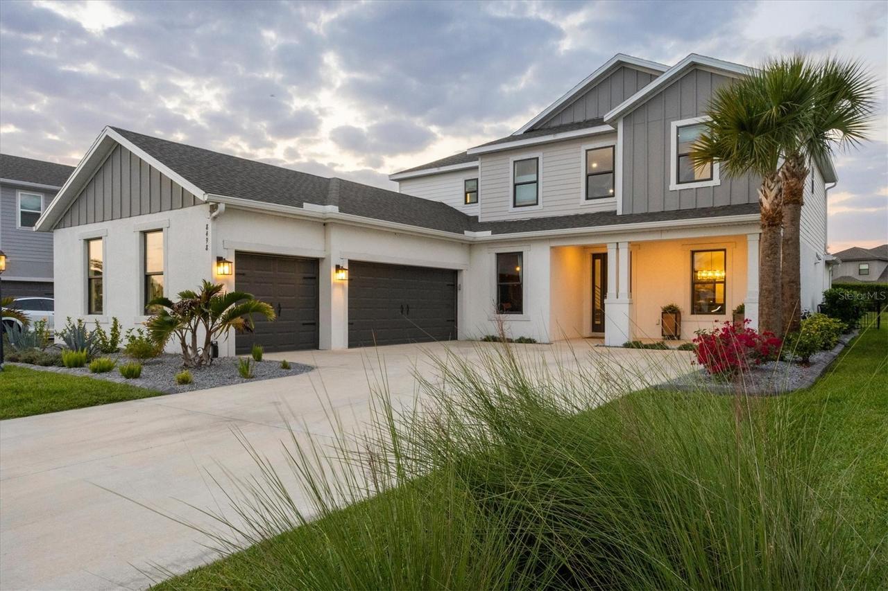 8498 Snowfall St., Sarasota, FL 34241