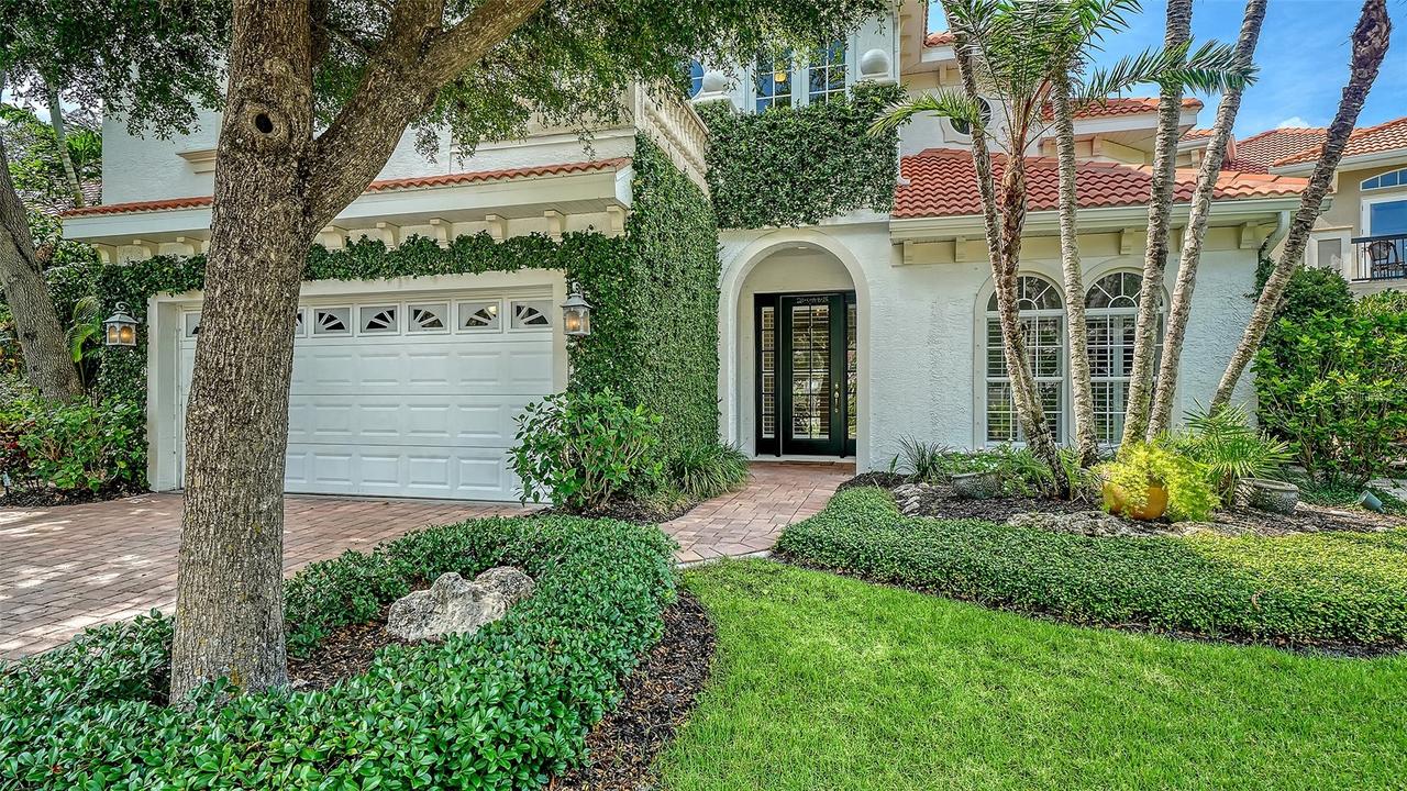 1704 Fortuna St., Sarasota, FL 34239