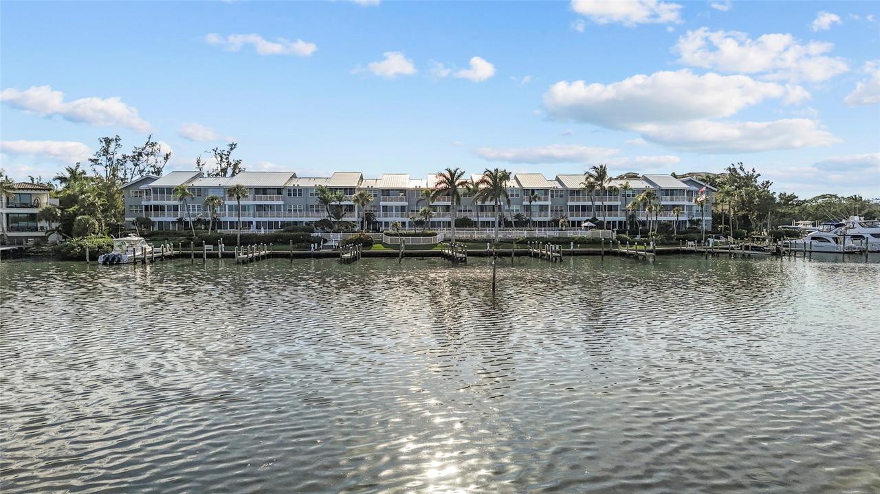 615 Dream Island Pl. #105, Longboat Key, FL 34228