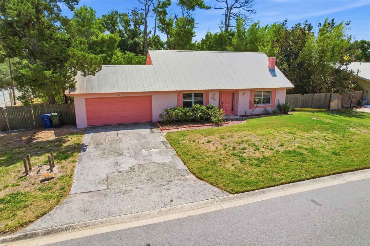 4701 Atlantic Ave., Sarasota, FL 34233