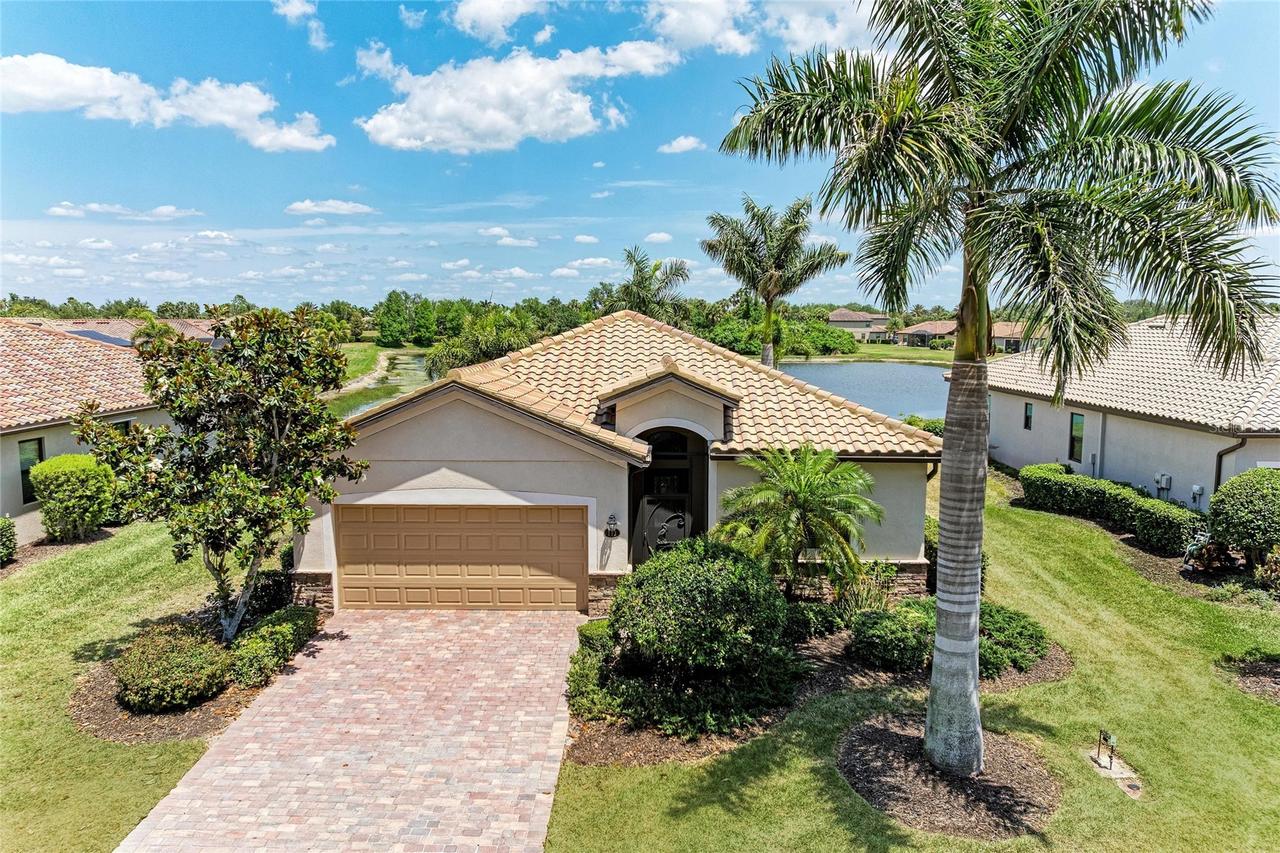 113 Wandering Wetlands Cir., Bradenton, FL 34212