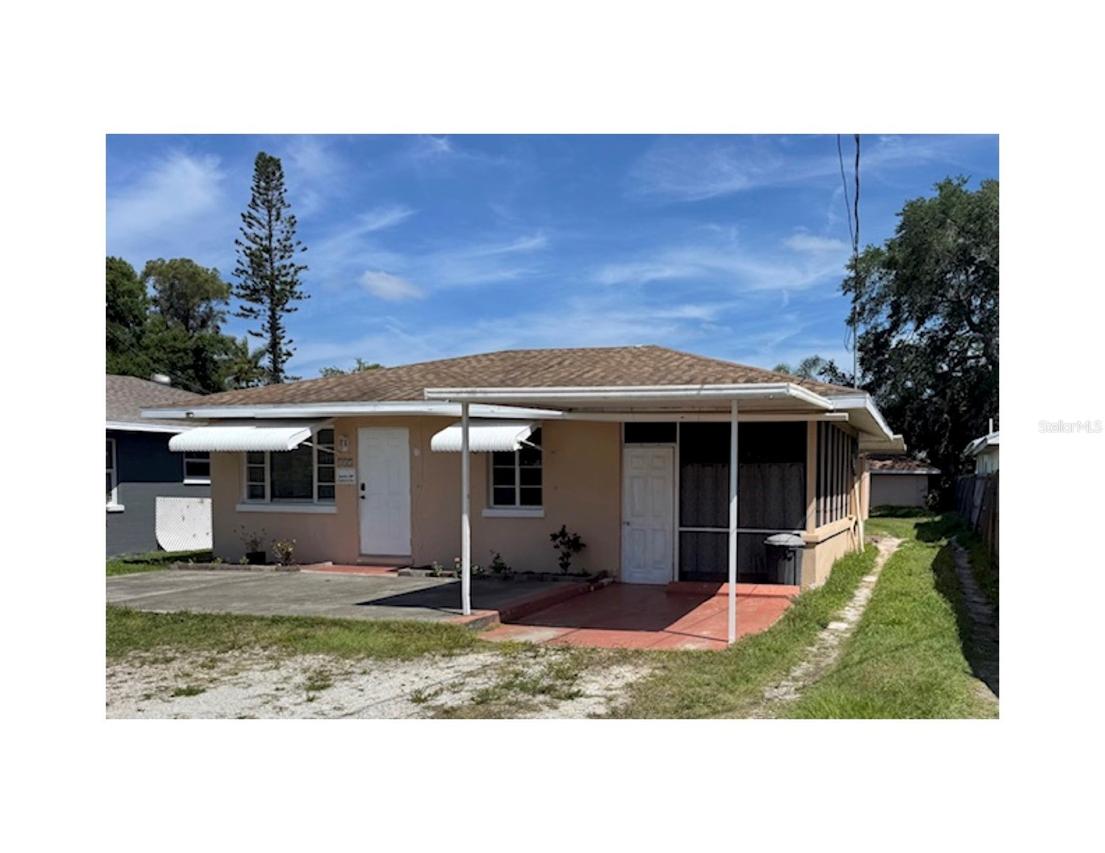 805 69th Ave W, Bradenton, FL 34207