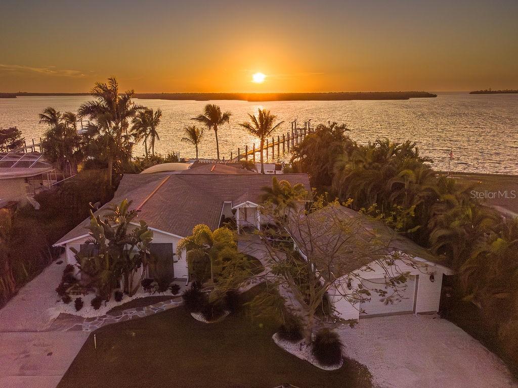 3 Michiana Pl., Terra Ceia, FL 34250