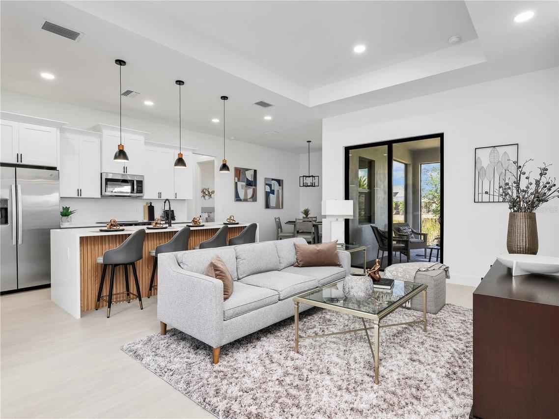 1721 NW 2nd St., Cape Coral, FL 33993