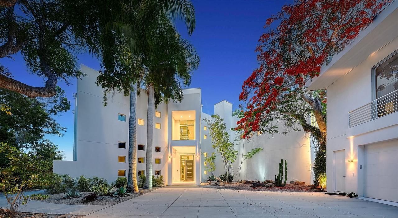 4317 Midnight Pass Rd., Sarasota, FL 34242
