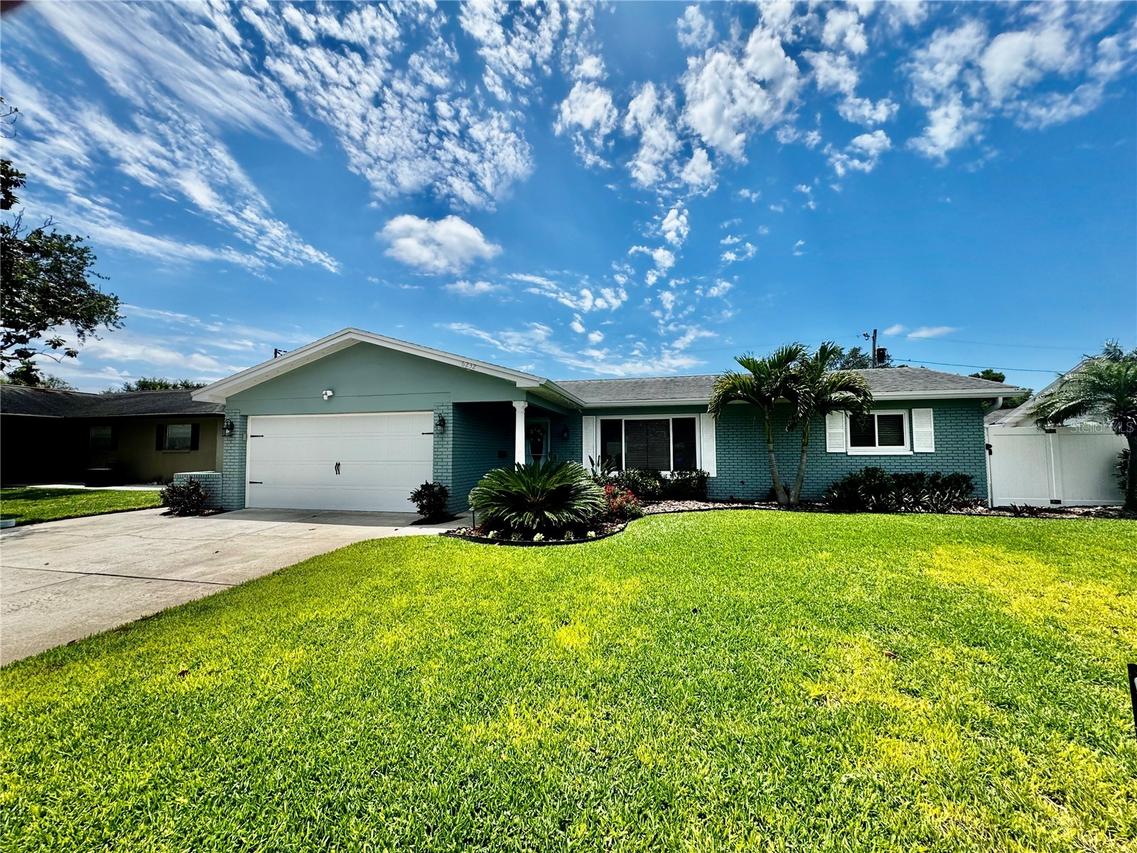 6232 33rd Ave., St Petersburg, FL 33710