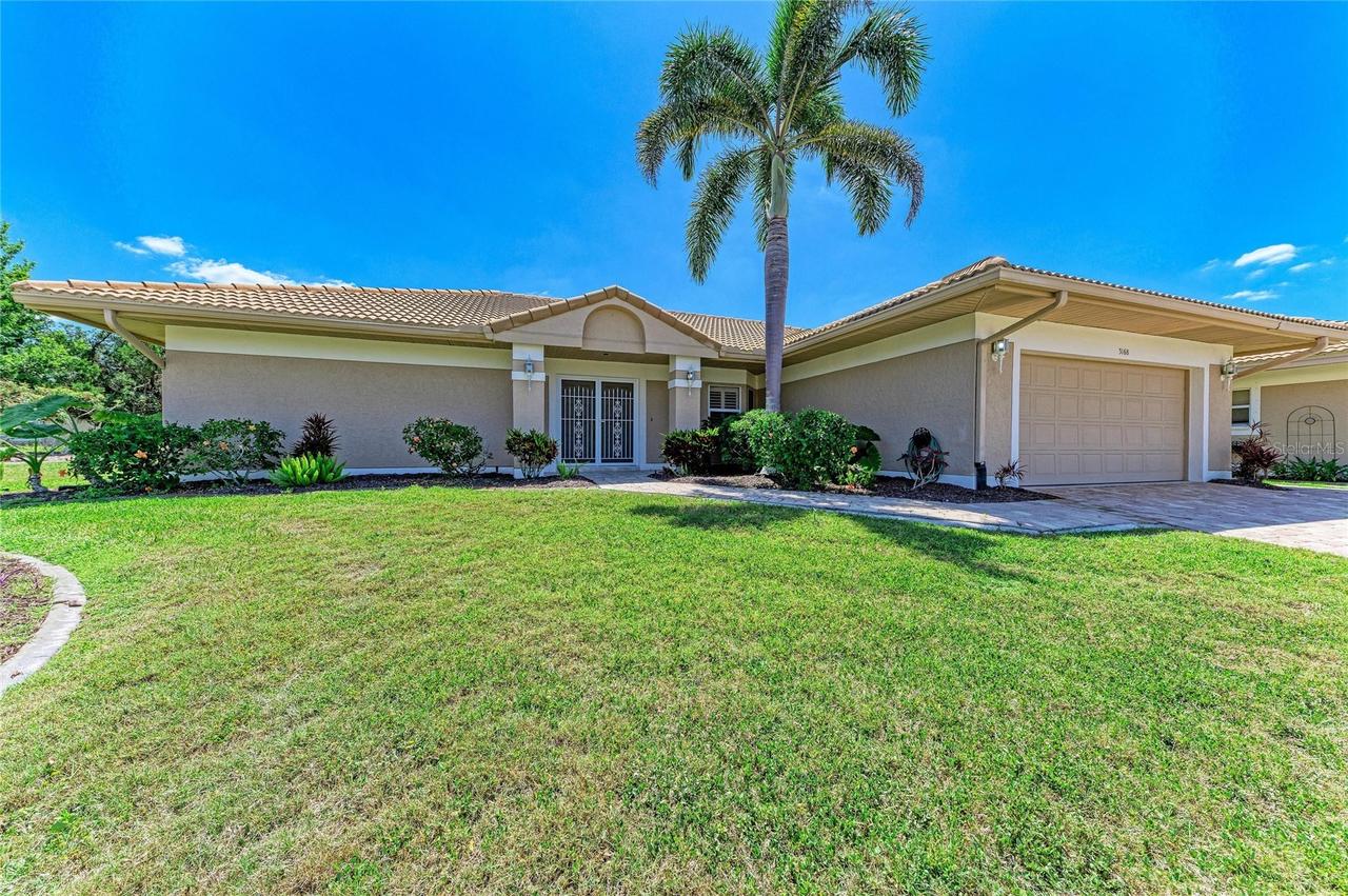 3168 Willow Springs Cir., Venice, FL 34293
