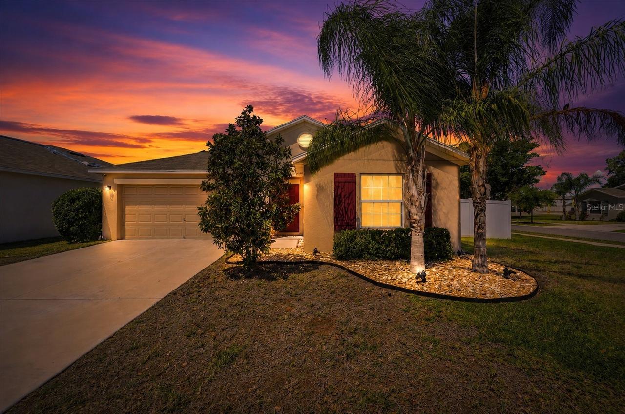 936 Zone Tailed Hawk Pl., Ruskin, FL 33570
