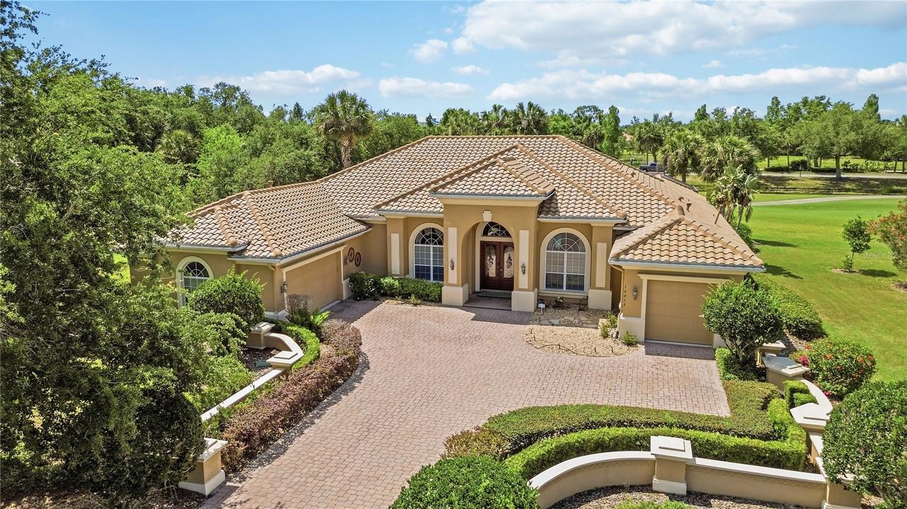 10212 Discovery Ter., Bradenton, FL 34212