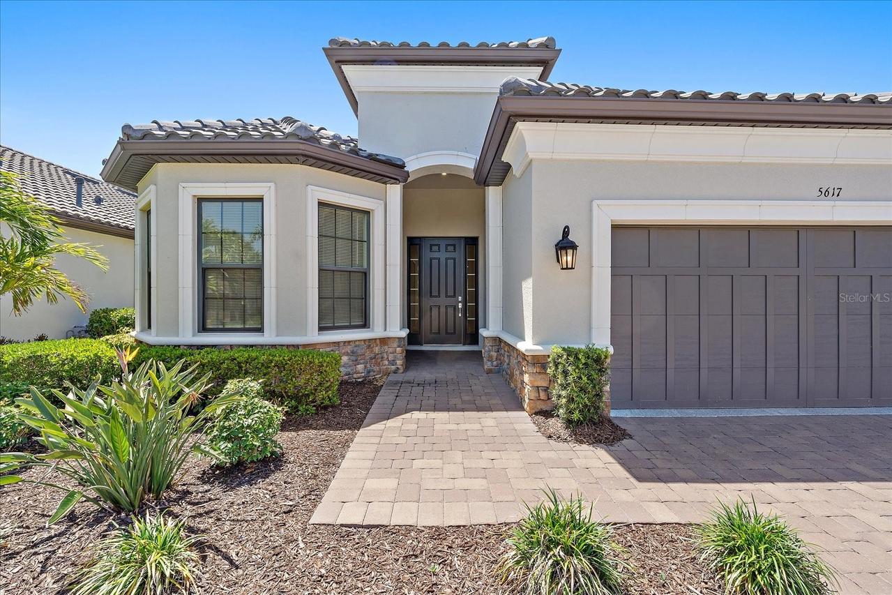5617 Scarlotti St., Nokomis, FL 34275