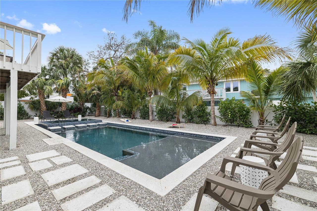 228 Gladiolus St., Anna Maria, FL 34216