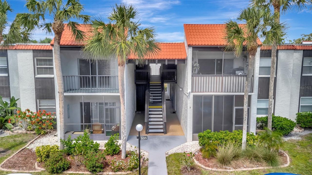 3221 Beneva Rd. #102, Sarasota, FL 34232