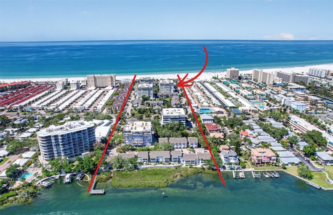 1080 W Peppertree Ln. #305A, Sarasota, FL 34242