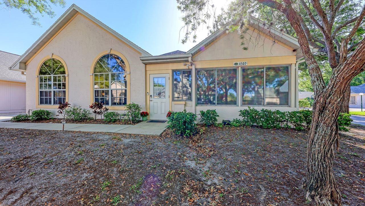 4507 Whirlaway Dr. #A, Sarasota, FL 34233