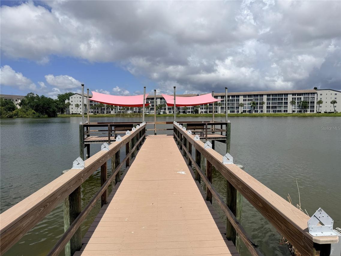 3621 Lake Bayshore Dr. #J-403, Bradenton, FL 34205