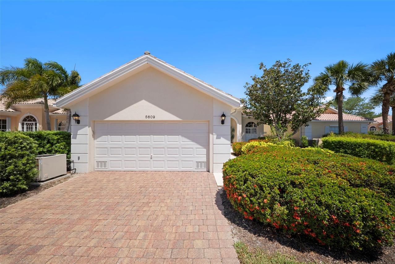 5609 Lucia Pl., Sarasota, FL 34238