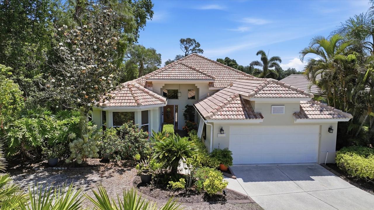 8009 Hampton Ct., University Park, FL 34201