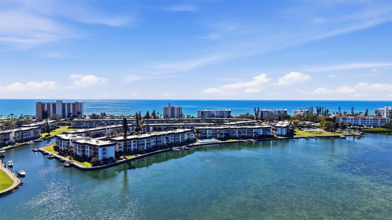 4400 Exeter Dr. #305, Longboat Key, FL 34228