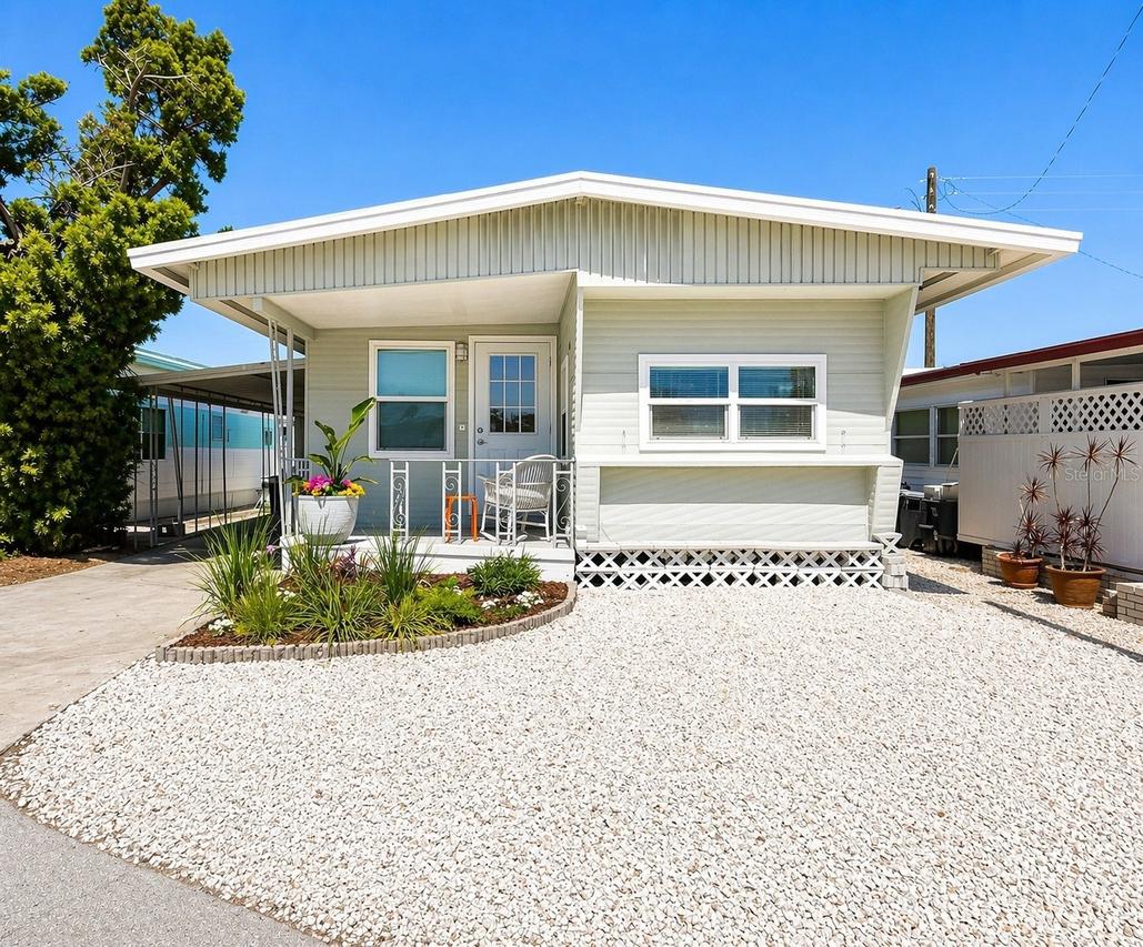 6609 Dakota St., Bradenton, FL 34207